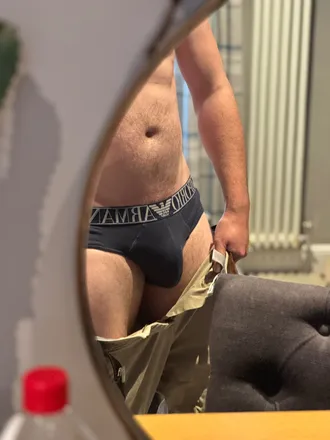 OnlyFans cuenta underweardilf header 2
