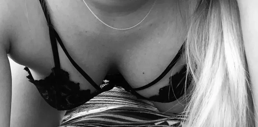 OnlyFans cuenta ibizabeck header 2