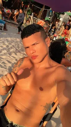 OnlyFans of mlkpikao