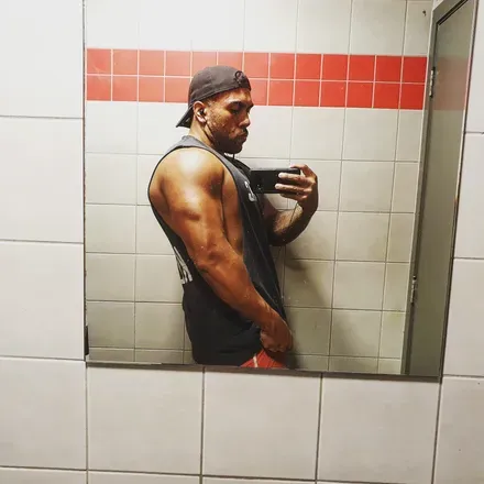 OnlyFans account  polyhulk avatar 1