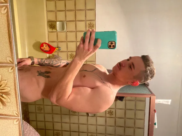 OnlyFans cuenta bigdavooxxx header 2