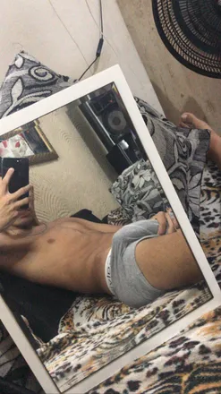 OnlyFans cuenta o_liver header 2