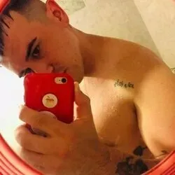 OnlyFans cuenta sololeandrook avatar 1