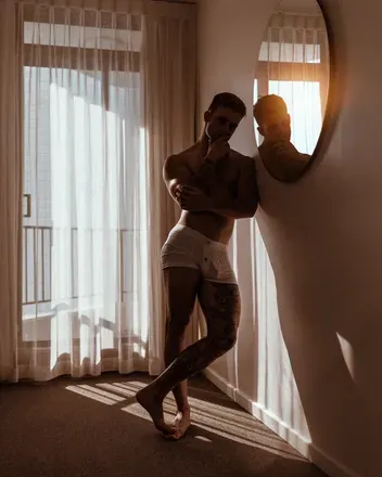 OnlyFans cuenta peeping-tom avatar 1