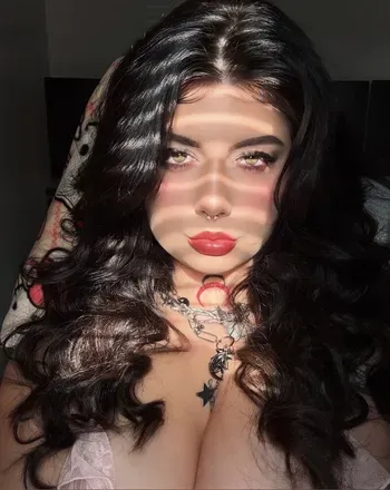 OnlyFans cuenta mo0nzies avatar 1