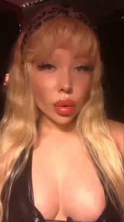 OnlyFans account  mistress_erotica avatar 1