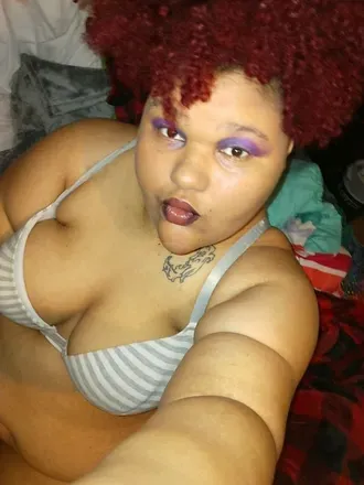OnlyFans cuenta squishyravon avatar 1