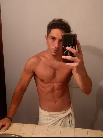 OnlyFans cuenta nicolass3 avatar 1