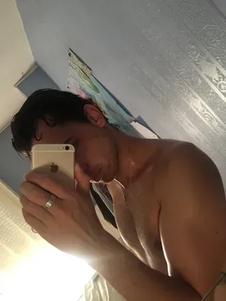 OnlyFans cuenta davidvieru header 2