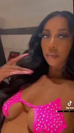 OnlyFans cuenta atasteofkarma avatar 1