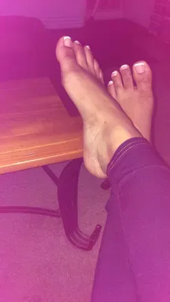 OnlyFans cuenta tiptoedimpz header 2