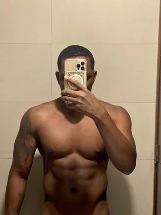 OnlyFans cuenta chocolate2908 previous_avatars_1 3