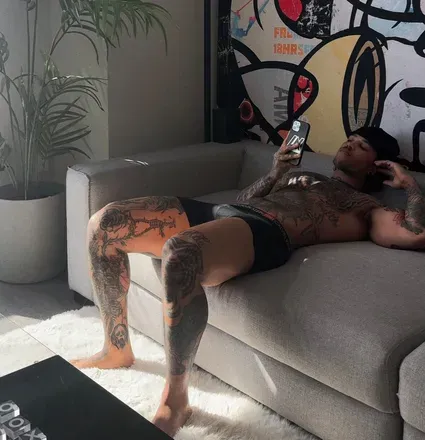 OnlyFans cuenta tattedboyy header 2