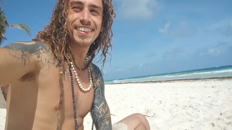 OnlyFans cuenta gypsyking94 header 2