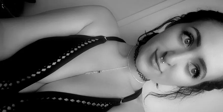 OnlyFans cuenta crazybabyjadie header 2