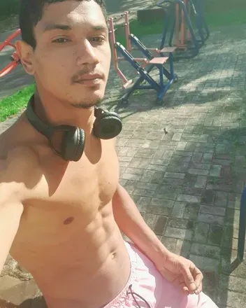 OnlyFans cuenta olucasmar avatar 1
