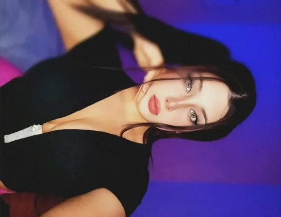 OnlyFans cuenta baby_cute header 2