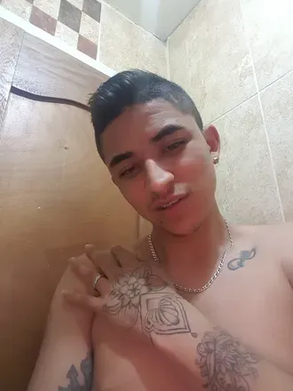 OnlyFans account  danielvasco avatar 1