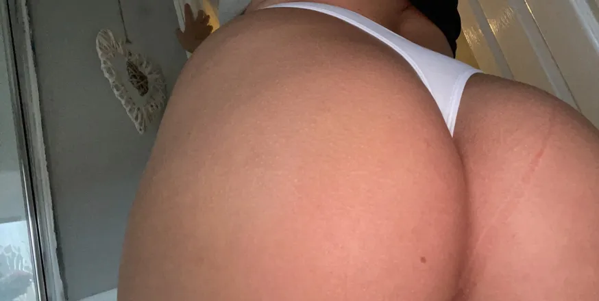OnlyFans cuenta deemcg header 2