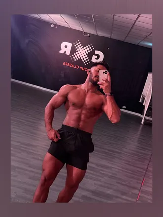OnlyFans cuenta m_rehan3 header 2