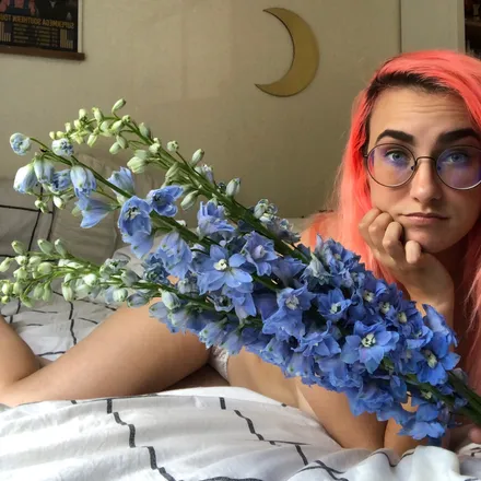 OnlyFans cuenta cosmicxbby header 2