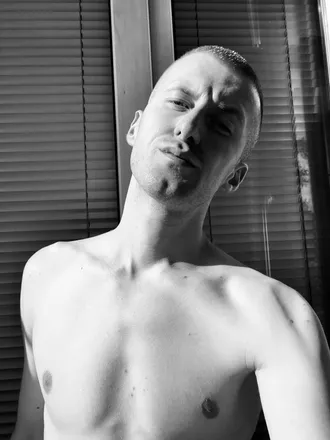 OnlyFans cuenta serhiiko11 header 2