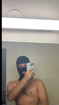 OnlyFans cuenta arkkii19 avatar 1