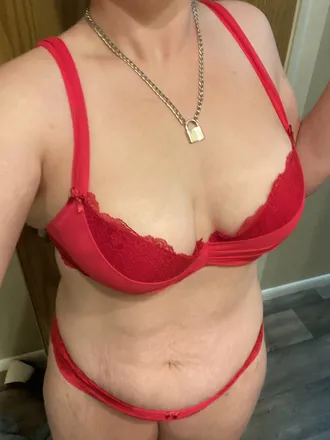 OnlyFans cuenta chonkymommy header 2