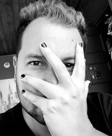 OnlyFans account  magicnude header 2