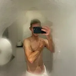 OnlyFans account  revealedyouthstories avatar 1