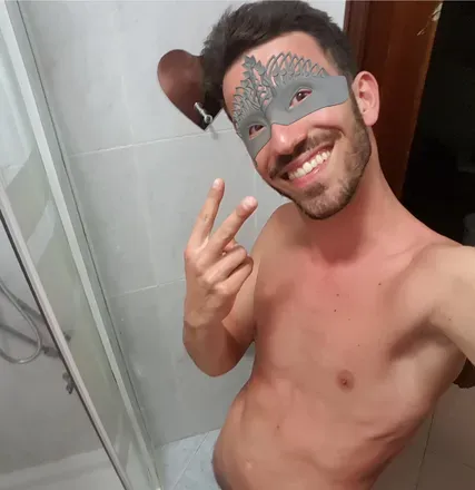 OnlyFans cuenta giovaneerotico avatar 1