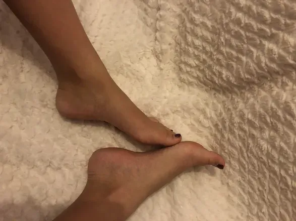 OnlyFans account  ccfootqueen header 2