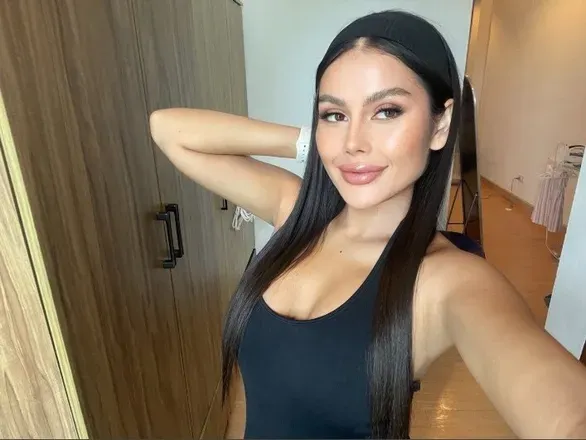 OnlyFans cuenta chloeasia avatar 1