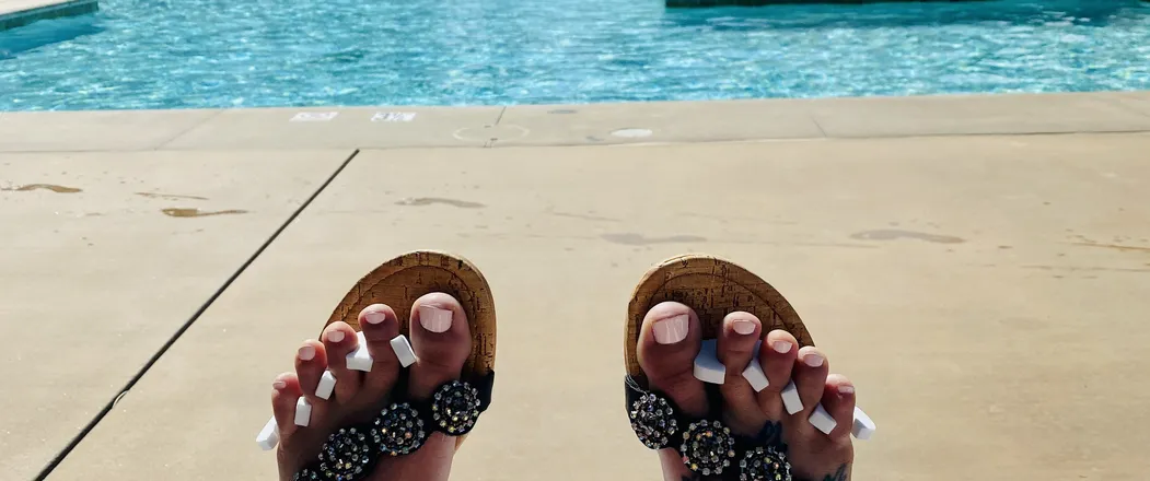 OnlyFans cuenta tippy_licky_toes header 2