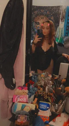 OnlyFans cuenta moon_baby8221 avatar 1