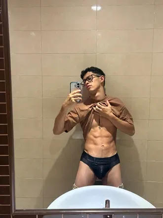 OnlyFans cuenta latinfityher avatar 1