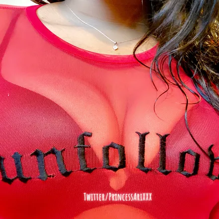 OnlyFans cuenta princessarixxx header 2