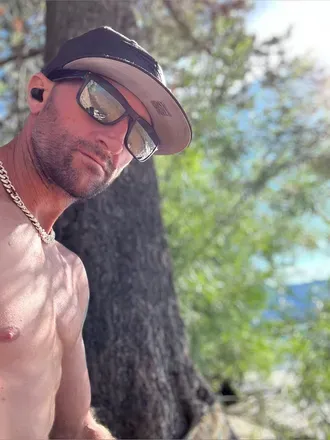 OnlyFans account  rifkindoesdamage avatar 1