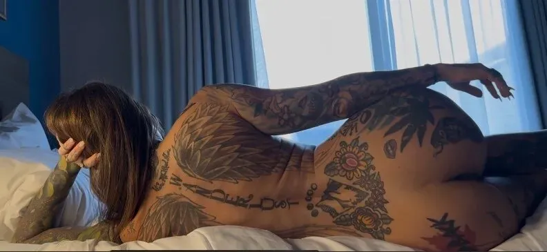 OnlyFans cuenta canadiangypsy header 2