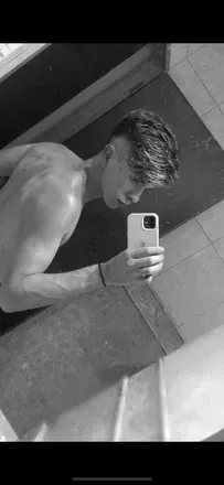 OnlyFans cuenta kche08 avatar 1