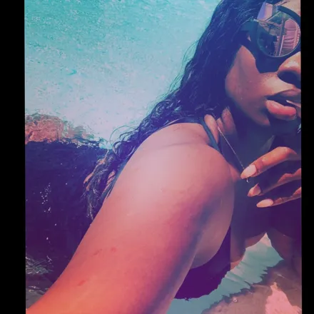 OnlyFans cuenta hintofnip header 2
