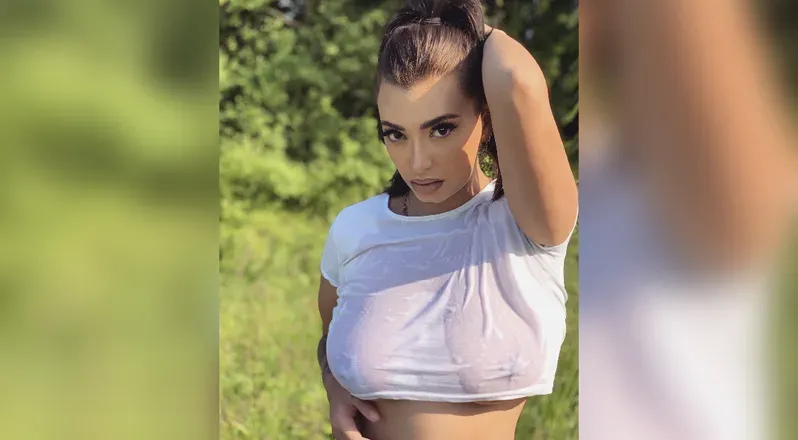 OnlyFans cuenta babybbrowneyes header 2