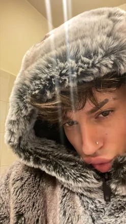 OnlyFans cuenta u228073636 header 2