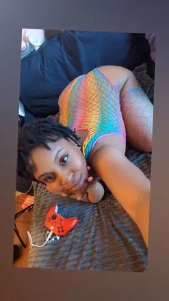 OnlyFans cuenta urfavsweetmc23 header 2