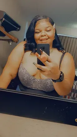OnlyFans cuenta djangojayne header 2