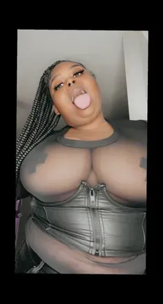 OnlyFans cuenta moemoneyre avatar 1