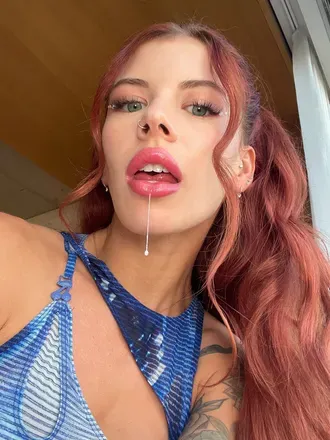 OnlyFans cuenta worshipnova avatar 1