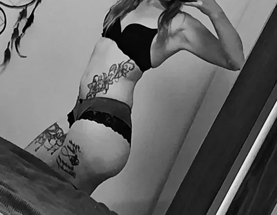 OnlyFans account  naughtygirlscarlettjade avatar 1