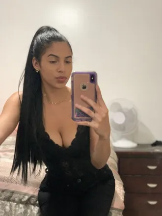 OnlyFans cuenta yaneirysn header 2