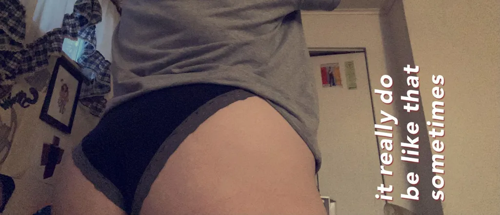 OnlyFans account  buzzbitch header 2